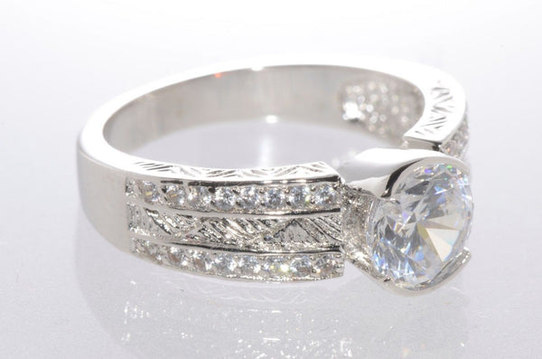 925 Sterling Silver Cubic Zirconia Ring 1.5ct 7mm x 8mm Oval Shaped Stone - Jewelryland.com