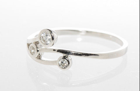 Sterling Silver 3 Circles CZ Cubic Zirconia Ring Sizes 4 5 6 7 8 9 - Jewelryland.com