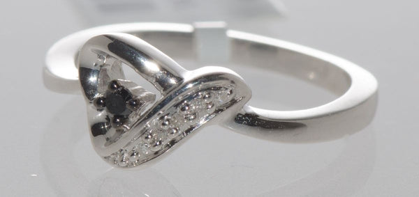 925 Sterling Silver Black and White Diamond Heart Ring - .07ct, Size 7 - Jewelryland.com
