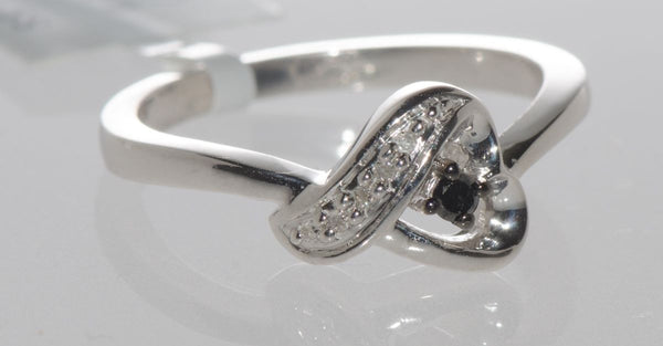 925 Sterling Silver Black and White Diamond Heart Ring - .07ct, Size 7 - Jewelryland.com