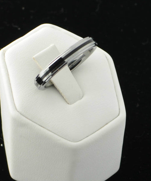 Mens Tungsten Ring 4mm Band High Polish Black Rubber Inlaid Center - Jewelryland.com