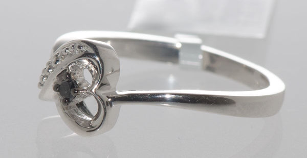 925 Sterling Silver Black and White Diamond Heart Ring - .07ct, Size 7 - Jewelryland.com