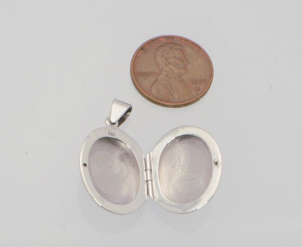 Locket Pendant Flower Picture Holder .925 Sterling Silver 30mm - Jewelryland.com